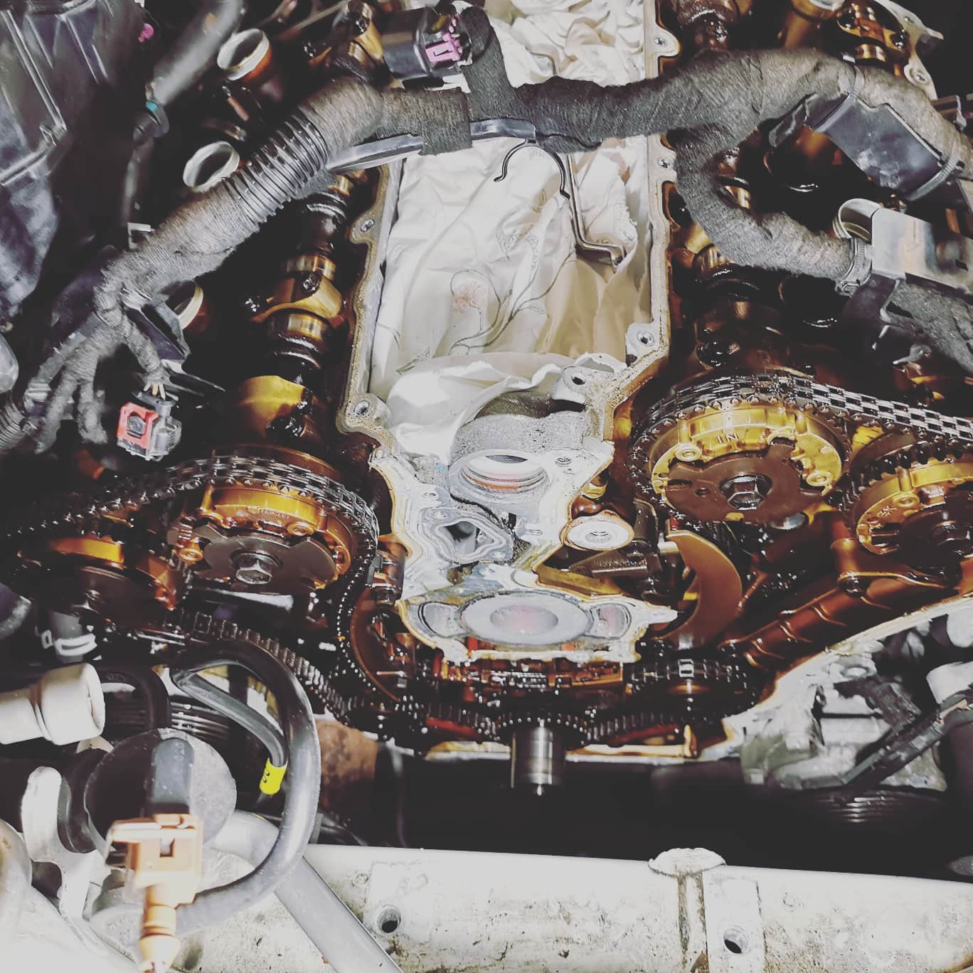 Timing chain rebuild at MRD Automotive